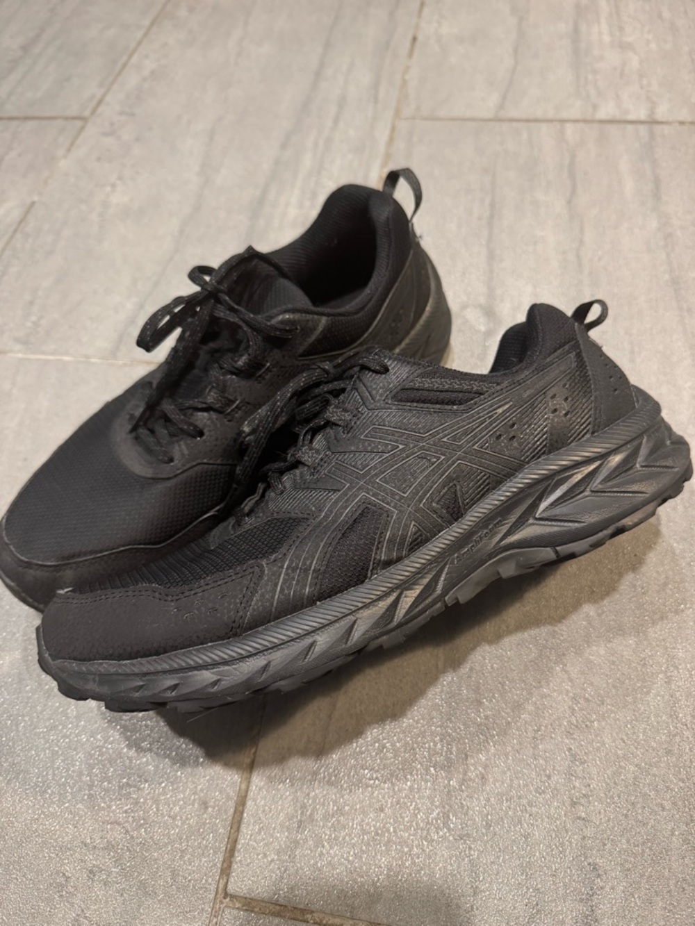 ASICS Men's Black Sneakers Work Shoes Size 10.5 Extra Wide 10 1/2